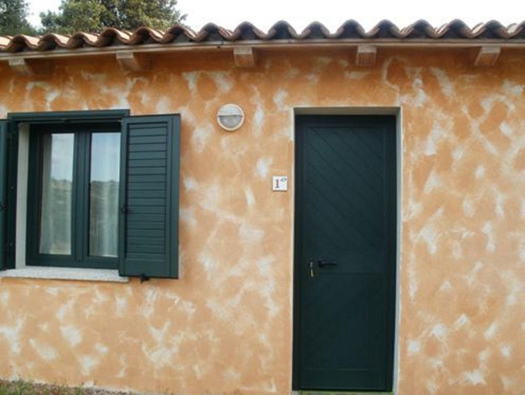 Farm Stay Gli Oleandri 로이리 외부 사진